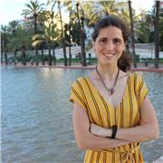 Máster en Profesor de Secundaria. Graduada en Historia